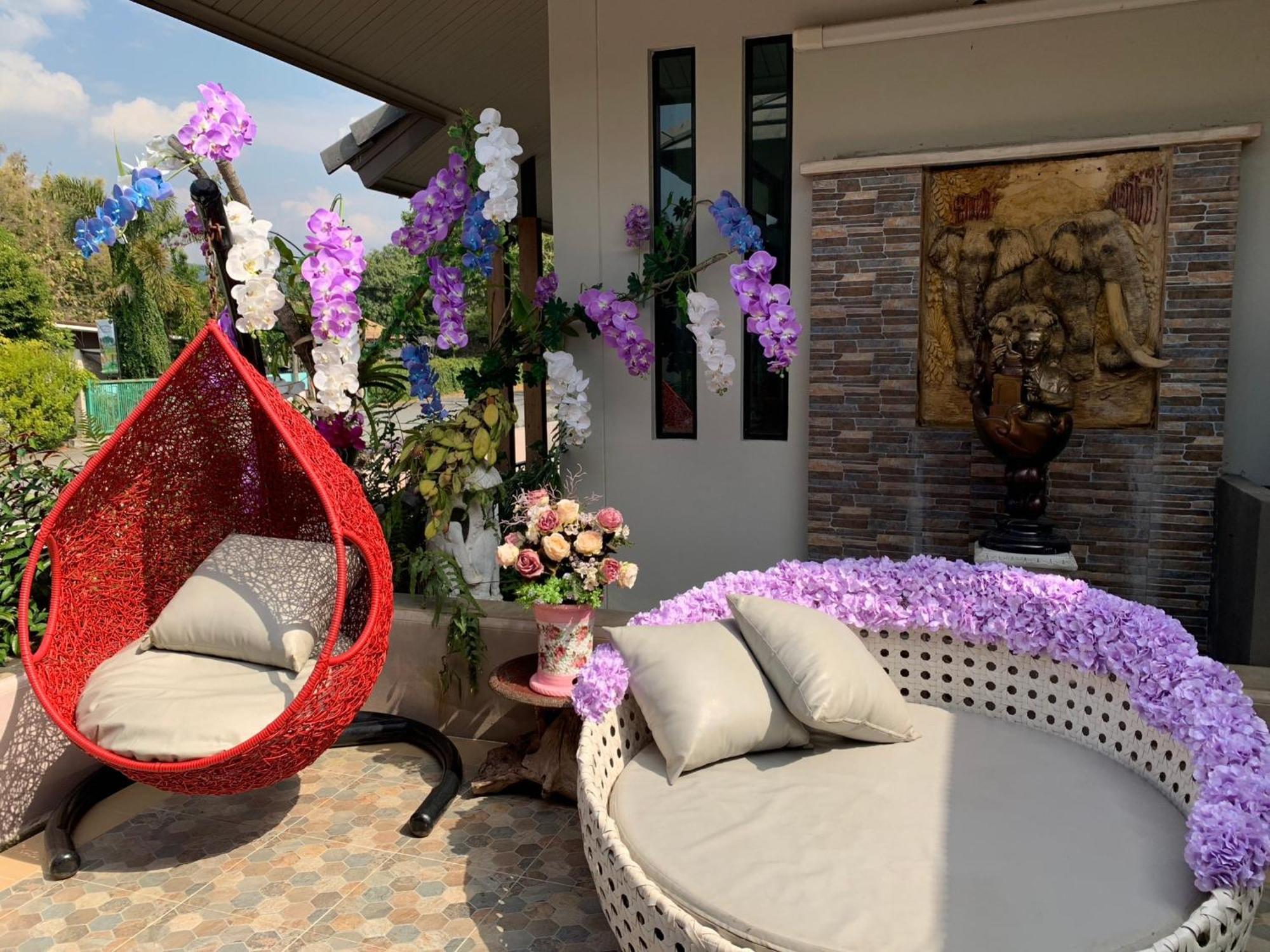 Baan Pingkan Wellness Resort San Kamphaeng Eksteriør billede